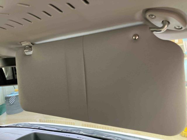 ハイゼットカーゴＤＸ４ＷＤ　アイドリングストップ　オートマチックハイビーム　衝突防止システム　レーンアシスト　キーレスエントリー　記録簿　ワンオーナー　エアバッグ　エアコン　パワーステアリング　パワーウィンドウ　ＡＢＳ（北海道）の中古車