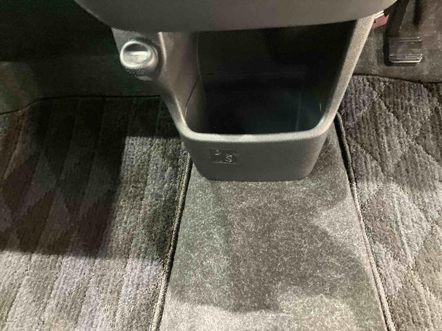 キャストアクティバＧ　ＳＡII４ＷＤ　アルミホイール　アイドリングストップ　衝突防止システム　ＬＥＤヘッドランプ　レーンアシスト　スマートキー　記録簿　エアバッグ　エアコン　パワーステアリング　パワーウィンドウ　ＣＤ　ＡＢＳ（北海道）の中古車