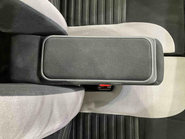 キャストアクティバＧ　ＳＡII４ＷＤ　アルミホイール　アイドリングストップ　衝突防止システム　ＬＥＤヘッドランプ　レーンアシスト　スマートキー　記録簿　エアバッグ　エアコン　パワーステアリング　パワーウィンドウ　ＣＤ　ＡＢＳ（北海道）の中古車