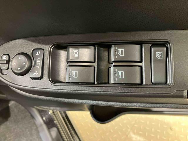 タントカスタムＸ４ＷＤ　アルミホイール　シートヒーター　アイドリングストップ　オートマチックハイビーム　衝突防止システム　ＬＥＤヘッドランプ　レーンアシスト　スマートキー　記録簿　ワンオーナー　エアバッグ　エアコン（北海道）の中古車