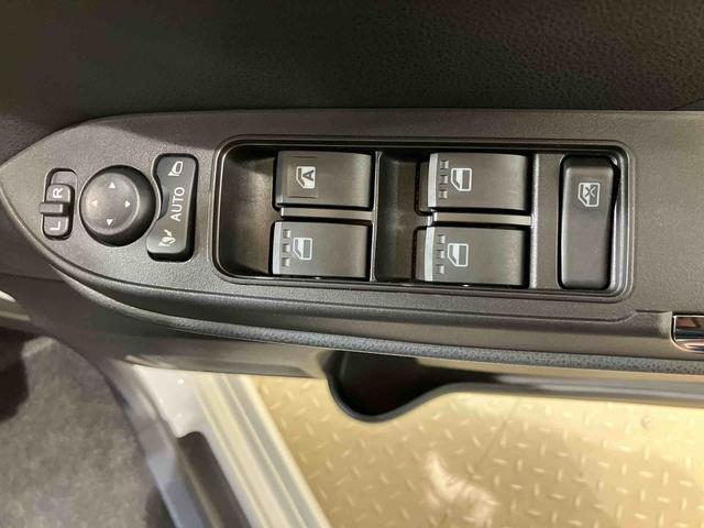 タントカスタムＸ４ＷＤ　アルミホイール　スマートキー　記録簿　ワンオーナー　エアバッグ　エアコン　パワーステアリング　パワーウィンドウ　ＡＢＳ（北海道）の中古車