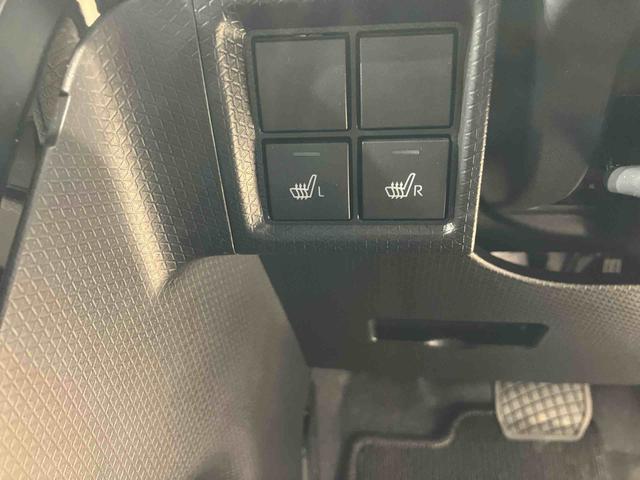 タントカスタムRS4WD アルミホイール シートヒーター ターボ オートマチックハイビーム 衝突防止システム LEDヘッドランプ レーンアシスト スマートキー 記録簿 ワンオーナー エアバッグ エアコン ABS(北海道)の中古車