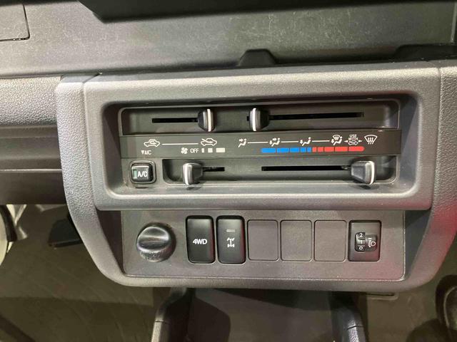 ハイゼットトラックスタンダード 農用スペシャル4WD アルミホイール 禁煙車 ワンオーナー エアコン パワーステアリング エアバッグ CD ABS(北海道)の中古車