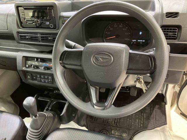 ハイゼットトラックスタンダード　農用スペシャル４ＷＤ　アイドリングストップ　オートマチックハイビーム　衝突防止システム　レーンアシスト　記録簿　エアコン　パワーステアリング　エアバッグ　ＣＤ　ＡＢＳ（北海道）の中古車