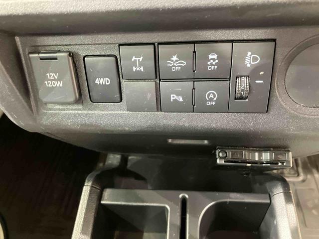 ハイゼットトラックスタンダード　農用スペシャル４ＷＤ　アイドリングストップ　オートマチックハイビーム　衝突防止システム　レーンアシスト　記録簿　エアコン　パワーステアリング　エアバッグ　ＣＤ　ＡＢＳ（北海道）の中古車