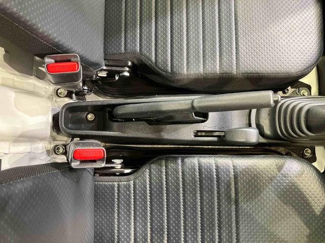 ハイゼットトラックスタンダード　農用スペシャル４ＷＤ　アイドリングストップ　オートマチックハイビーム　衝突防止システム　レーンアシスト　記録簿　エアコン　パワーステアリング　エアバッグ　ＣＤ　ＡＢＳ（北海道）の中古車