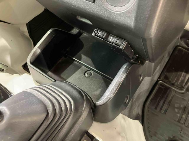 ハイゼットトラックスタンダード　農用スペシャル４ＷＤ　アイドリングストップ　オートマチックハイビーム　衝突防止システム　レーンアシスト　記録簿　エアコン　パワーステアリング　エアバッグ　ＣＤ　ＡＢＳ（北海道）の中古車