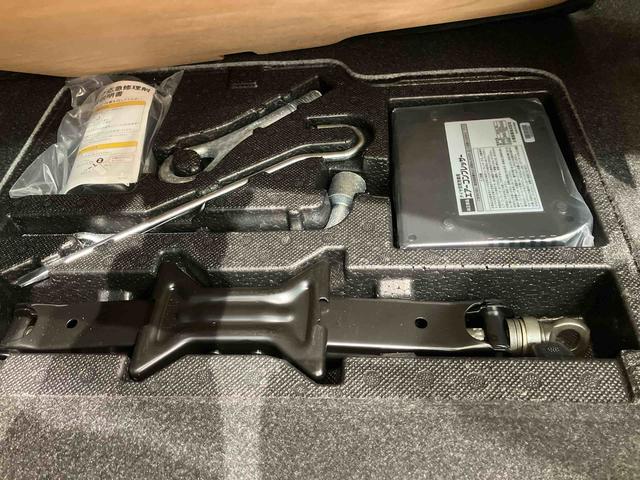 トールＧ　リミテッド　ＳＡIII４ＷＤ　ＥＴＣ　シートヒーター　アイドリングストップ　オートマチックハイビーム　衝突防止システム　レーンアシスト　スマートキー　記録簿　エアバッグ　エアコン　パワーステアリング　パワーウィンドウ（北海道）の中古車