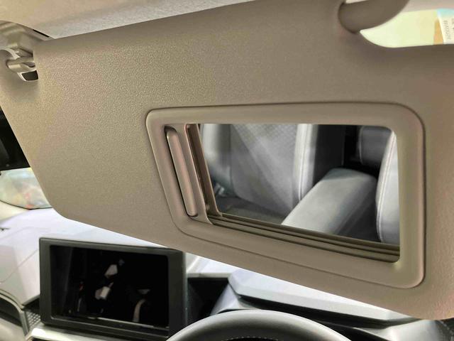 ロッキープレミアムＧ４ＷＤ　アルミホイール　シートヒーター　ターボ　アイドリングストップ　オートマチックハイビーム　衝突防止システム　ＬＥＤヘッドランプ　レーンアシスト　スマートキー　記録簿　ワンオーナー　エアバッグ（北海道）の中古車