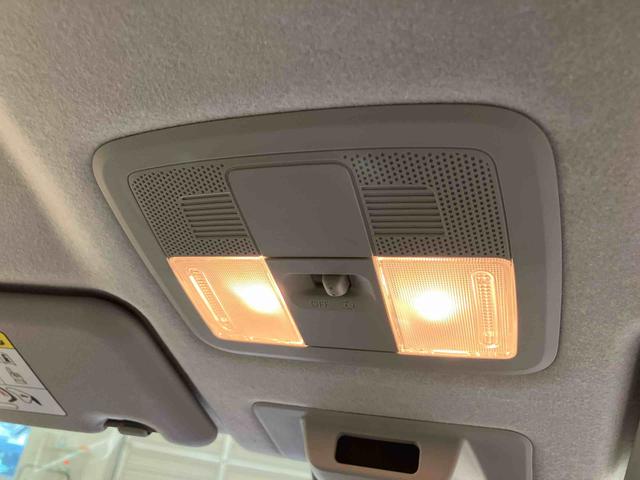 ロッキープレミアムＧ４ＷＤ　アルミホイール　シートヒーター　ターボ　アイドリングストップ　オートマチックハイビーム　衝突防止システム　ＬＥＤヘッドランプ　レーンアシスト　スマートキー　記録簿　ワンオーナー　エアバッグ（北海道）の中古車