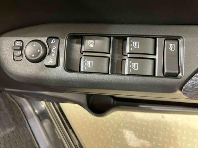 ムーヴRS4WD アルミホイール ターボ アイドリングストップ オートマチックハイビーム 衝突防止システム LEDヘッドランプ レーンアシスト スマートキー 記録簿 ワンオーナー エアバッグ エアコン ABS(北海道)の中古車