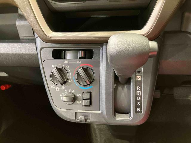 ムーヴL4WD アイドリングストップ オートマチックハイビーム 衝突防止システム LEDヘッドランプ レーンアシスト キーレスエントリー 記録簿 ワンオーナー エアバッグ エアコン パワーステアリング ABS(北海道)の中古車