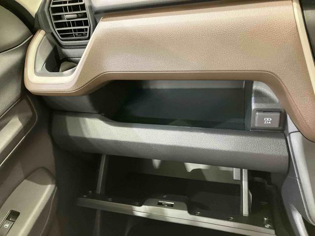 ムーヴX4WD アイドリングストップ オートマチックハイビーム 衝突防止システム LEDヘッドランプ レーンアシスト スマートキー 記録簿 ワンオーナー エアバッグ エアコン パワーステアリング CD ABS(北海道)の中古車