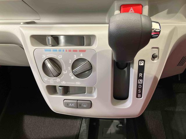 ミライースX SAIII4WD アイドリングストップ オートマチックハイビーム 衝突防止システム LEDヘッドランプ レーンアシスト キーレスエントリー 記録簿 ワンオーナー エアバッグ エアコン パワーステアリング CD(北海道)の中古車