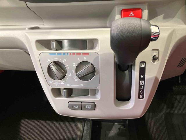 ミライースX SAIII4WD アイドリングストップ オートマチックハイビーム 衝突防止システム LEDヘッドランプ レーンアシスト キーレスエントリー 記録簿 ワンオーナー エアバッグ エアコン パワーステアリング CD(北海道)の中古車