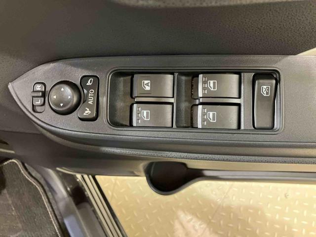 タントＸ４ＷＤ　シートヒーター　アイドリングストップ　オートマチックハイビーム　衝突防止システム　ＬＥＤヘッドランプ　レーンアシスト　スマートキー　記録簿　ワンオーナー　エアバッグ　エアコン　パワーウィンドウ（北海道）の中古車