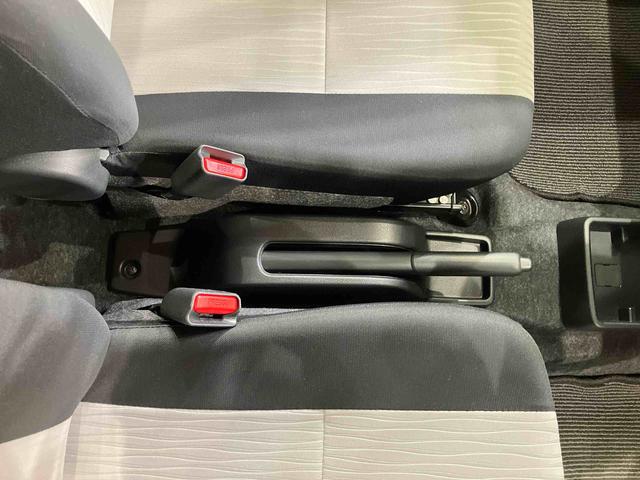 ミライースＸ　ＳＡIII４ＷＤ　アイドリングストップ　オートマチックハイビーム　衝突防止システム　ＬＥＤヘッドランプ　レーンアシスト　キーレスエントリー　記録簿　ワンオーナー　エアバッグ　エアコン　パワーステアリング　ＣＤ（北海道）の中古車