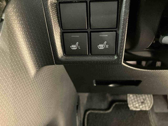 タントカスタムＸ４ＷＤ　アルミホイール　シートヒーター　アイドリングストップ　オートマチックハイビーム　衝突防止システム　ＬＥＤヘッドランプ　レーンアシスト　スマートキー　記録簿　ワンオーナー　エアバッグ　エアコン（北海道）の中古車