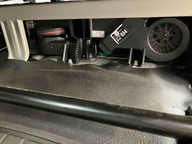 ハイゼットカーゴDX4WD アイドリングストップ オートマチックハイビーム 衝突防止システム レーンアシスト キーレスエントリー 記録簿 ワンオーナー エアバッグ エアコン パワーステアリング パワーウィンドウ ABS(北海道)の中古車