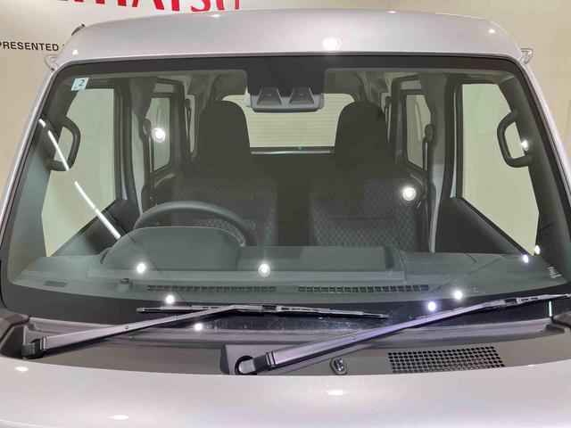 ハイゼットカーゴ 中古車 ＤＸたくさん積める！使い方広がる！旅の相棒にも！　４ＷＤ　アイドリングストップ　オートマチックハイビーム　衝突防止システム　レーンアシスト　キーレスエントリー　記録簿　ワンオーナー　エアバッグ　エアコン