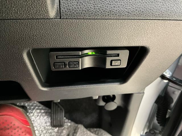 タントカスタムＸ　トップエディションリミテッドＳＡIIIワンオーナー　衝突軽減ブレーキ　認定中古車　ナビ　ＥＴＣ　パノラマモニター　オートエアコン　両側電動スライドドア　運転席助手席シートヒーター　プッシュボタンスタート（京都府）の中古車