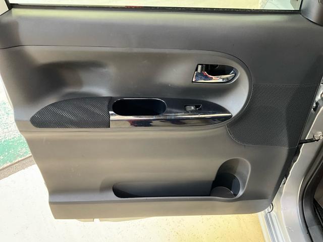 タントカスタムＸ　トップエディションリミテッドＳＡIIIワンオーナー　衝突軽減ブレーキ　認定中古車　ナビ　ＥＴＣ　パノラマモニター　オートエアコン　両側電動スライドドア　運転席助手席シートヒーター　プッシュボタンスタート（京都府）の中古車
