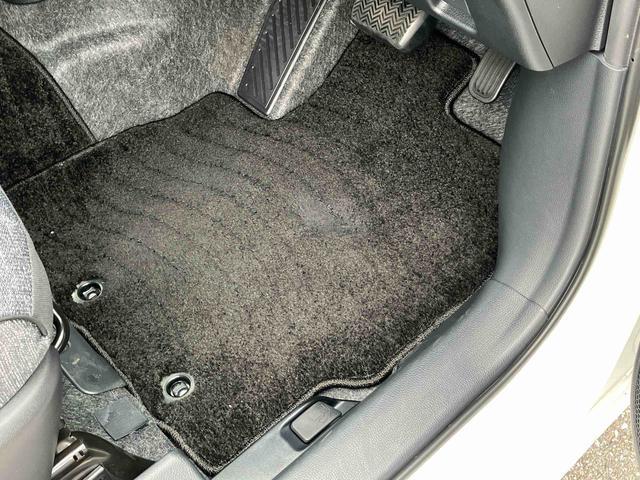 シエンタハイブリッドＺハイブリッド　１０．５インチディスプレイオーディオ　ナビ／ＴＶ／ＢＴ／ＵＳＢ　アドバンスドパーク　パノラミックビューモニター　前後ドラレコ　ＥＴＣ　全車速追従クルコン　オートライト　ＬＥＤヘッドライト（千葉県）の中古車