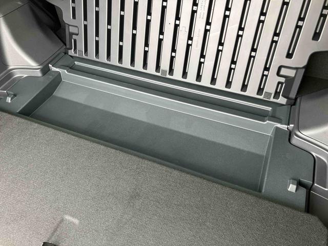 シエンタハイブリッドＺハイブリッド　１０．５インチディスプレイオーディオ　ナビ／ＴＶ／ＢＴ／ＵＳＢ　アドバンスドパーク　パノラミックビューモニター　前後ドラレコ　ＥＴＣ　全車速追従クルコン　オートライト　ＬＥＤヘッドライト（千葉県）の中古車