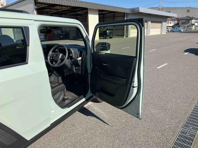 タフトＧ　ダーククロムベンチャーキーフリーシステム／スカイフィールトップ／プッシュボタンエンジンスターター／アイドリングストップ／オートライト／コーナーセンサー／衝突回避支援システム／ＬＥＤヘッドライト／オートエアコン（千葉県）の中古車