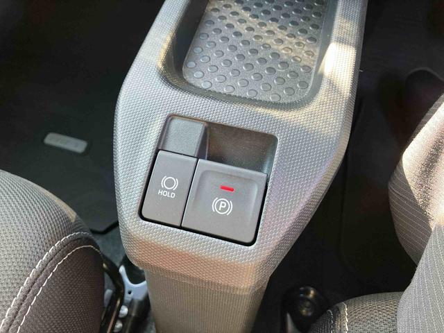 タフトＧ　ダーククロムベンチャーキーフリーシステム／スカイフィールトップ／プッシュボタンエンジンスターター／アイドリングストップ／オートライト／コーナーセンサー／衝突回避支援システム／ＬＥＤヘッドライト／オートエアコン（千葉県）の中古車