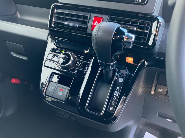 タントカスタムＲＳ　純正ナビゲーション　ドライブレコーダースマートアシスト・ＬＥＤヘッドランプ・プッシュエンジンスタート・１５インチアルミホイール・両側パワースライドドア・ＵＳＢソケット・オートエアコン・運転席助手席シートヒーター（山梨県）の中古車