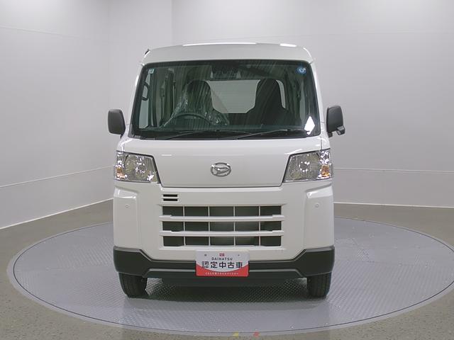 ハイゼットカーゴデラックス 4WD CVTスマートアシスト・コーナーセンサー・3モード電子制御4WD(CVT車)・荷室長1,915mm・荷室幅1,410mm・荷室高1,250mm・ハロゲンヘッドランプ・マニュアルエアコン(山梨県)の中古車