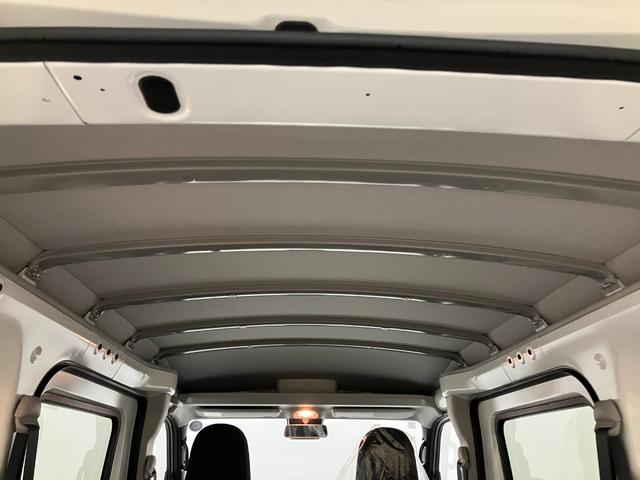 ハイゼットカーゴデラックス 4WD CVTスマートアシスト・コーナーセンサー・3モード電子制御4WD(CVT車)・荷室長1,915mm・荷室幅1,410mm・荷室高1,250mm・ハロゲンヘッドランプ・マニュアルエアコン(山梨県)の中古車