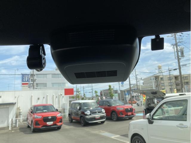 タントカスタムＸ１４インチアルミホイール　大型エアロバンパー　フルＬＥＤヘッドランプ　オート格納式カラードドアミラー　両側パワースライドドア　キーフリーシステム　プッシュボタンスタート（静岡県）の中古車