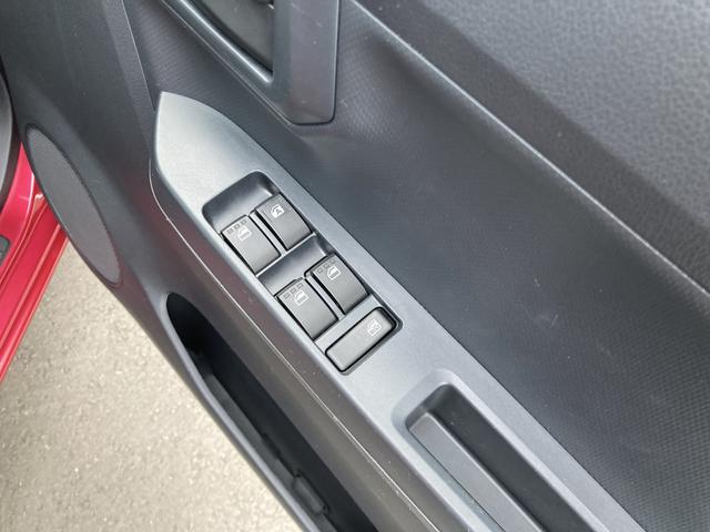 ミライースＬ　ＳＡIII１３インチフルホイールキャップ　マルチリフレクターハロゲンヘッドランプ　可倒式ドアミラー　自発光式デジタルメーターアンバーイルミネーションメーター　マニュアルエアコン（ダイヤル式）　キーレスエントリー（静岡県）の中古車