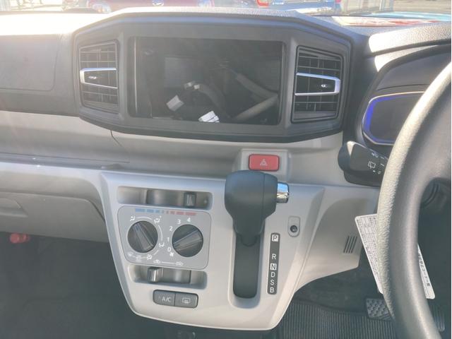 ミライースX SAIII14インチフルホイールキャップ LEDヘッドランプ 電動格納式(カラード)ドアミラー 自発光式デジタルメーターブルーイルミネーションメーター マニュアルエアコン(ダイヤル式) キーレスエントリー(静岡県)の中古車