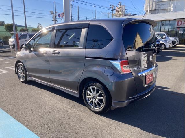 フリードハイブリッドハイブリッド　プレミアムエディション（静岡県）の中古車