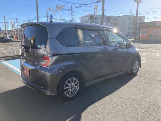フリードハイブリッドハイブリッド　プレミアムエディション（静岡県）の中古車