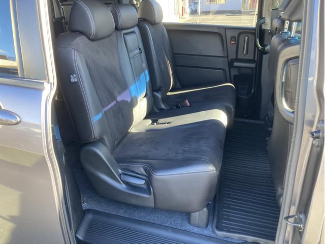 フリードハイブリッドハイブリッド　プレミアムエディション（静岡県）の中古車