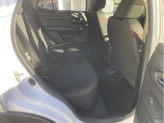 ロッキーＸフルＬＥＤヘッドランプ　ドアアウターハンドル（ボディ同色）　オートエアコン（プッシュ式）　ＵＶカットガラス　キーフリーシステム　プッシュボタンスタート（静岡県）の中古車