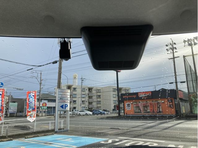 ムーヴキャンバスＸメイクアップリミテッド　ＳＡIII１４インチフルホイールキャップ　キーフリーシステム　両側パワースライドドア　オートエアコン（プッシュ式）　オートライト　置きラクボックス（静岡県）の中古車