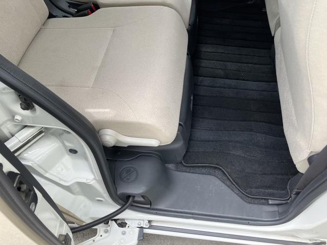 ムーヴキャンバスＧメイクアップリミテッド　ＳＡIII１４インチフルホイールキャップ　ＬＥＤヘッドランプ　キーフリーシステム　両側パワースライドドア　オートエアコン（プッシュ式）　オートライト　置きラクボックス（静岡県）の中古車
