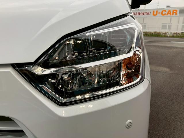 ミライースＸ　ＳＡIII１４インチフルホイールキャップ　ＬＥＤヘッドランプ　電動格納式（カラード）ドアミラー　自発光式デジタルメーターブルーイルミネーションメーター　マニュアルエアコン（ダイヤル式）　キーレスエントリー（静岡県）の中古車