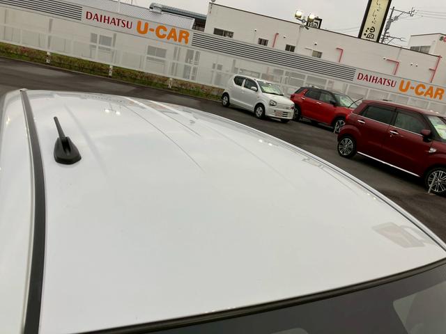 ミライースＸ　ＳＡIII１４インチフルホイールキャップ　ＬＥＤヘッドランプ　電動格納式（カラード）ドアミラー　自発光式デジタルメーターブルーイルミネーションメーター　マニュアルエアコン（ダイヤル式）　キーレスエントリー（静岡県）の中古車