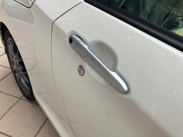 コペンＧＲ　スポーツＣＶＴ　キーフリーシステム　プッシュボタンスタート　アルミホイール　電動ルーフ　ＬＥＤヘッドライト　オートエアコン（プッシュ式）　パワーウィンドウ（静岡県）の中古車