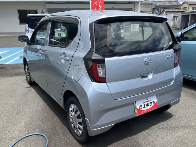 ミライースＬ　ＳＡIII１３インチフルホイールキャップ　マルチリフレクターハロゲンヘッドランプ　可倒式ドアミラー　自発光式デジタルメーターアンバーイルミネーションメーター　マニュアルエアコン（ダイヤル式）　キーレスエントリー（静岡県）の中古車