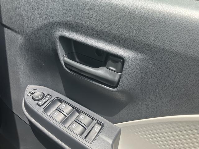 タントＸ１４インチフルホイールキャップ　フルＬＥＤヘッドランプ　オート格納式カラードドアミラー　左側パワースライドドア　ＴＦＴカラーマルチインフォメーションディスプレイ　フルファブリックシート（静岡県）の中古車