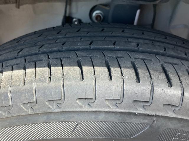 ムーヴキャンバスＧメイクアップＶＳ　ＳＡIII１４インチフルホイールキャップ　ＬＥＤヘッドランプ　キーフリーシステム　両側パワースライドドア　オートエアコン（プッシュ式）　オートライト　置きラクボックス（静岡県）の中古車