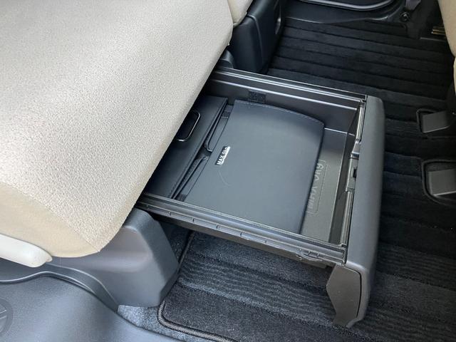 ムーヴキャンバスＧメイクアップＶＳ　ＳＡIII１４インチフルホイールキャップ　ＬＥＤヘッドランプ　キーフリーシステム　両側パワースライドドア　オートエアコン（プッシュ式）　オートライト　置きラクボックス（静岡県）の中古車