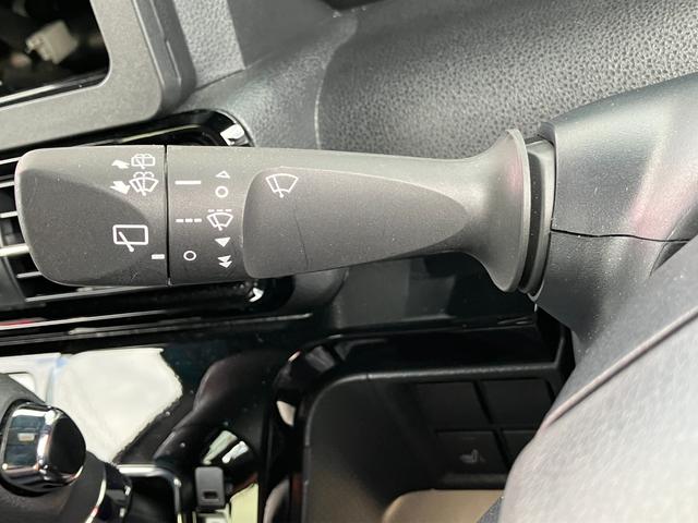 タントカスタムＸ１４インチアルミホイール　大型エアロバンパー　フルＬＥＤヘッドランプ　オート格納式カラードドアミラー　両側パワースライドドア　キーフリーシステム　プッシュボタンスタート（静岡県）の中古車